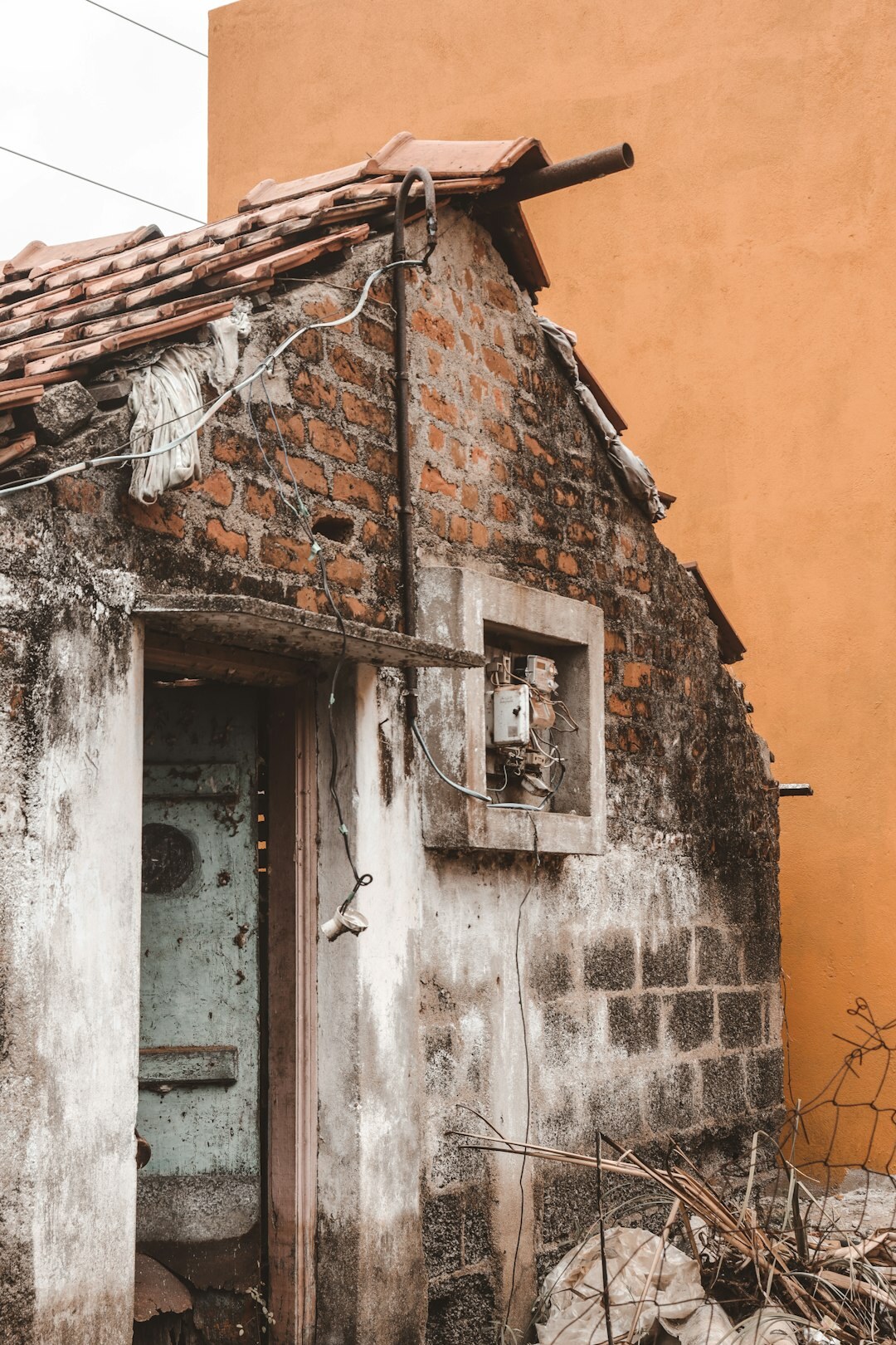 old abandoned house